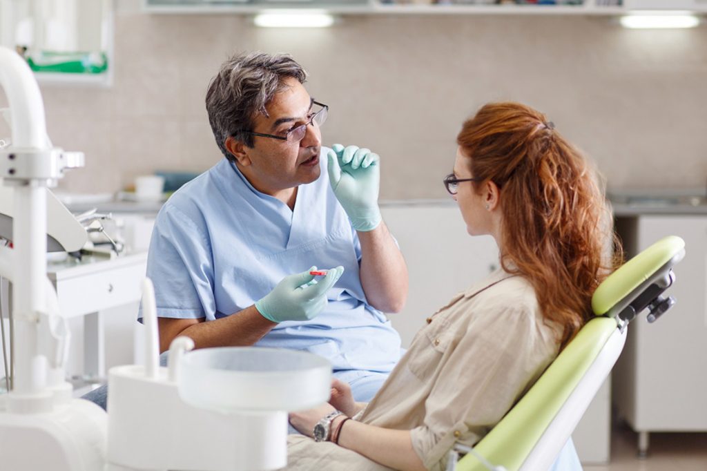 Read more about the article How Orthodontic Treatment Fits Into a Busy Adult Lifestyle